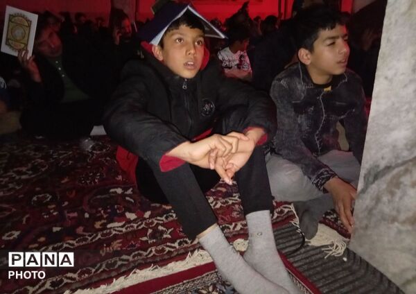 چلیچه در شب قدر غرق نور و نیایش شد