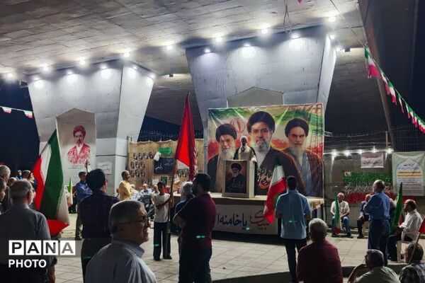 مردم با موج 100 ام تجمعات شبانه حماسه‌ای دیگر برپا کردند