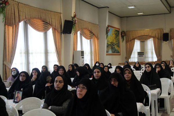 اختتامیه پنجمین دوره ملی لاله‌های روشن در مازندران 