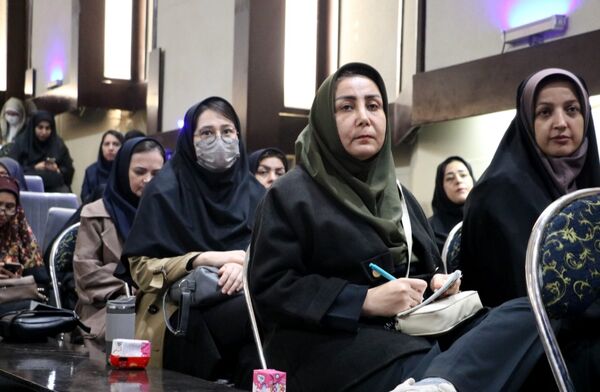 همایش «پازل هویت» 