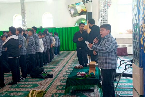 برگزاری پیاده‌روی عظیم فاطمیه در فیروزکوه