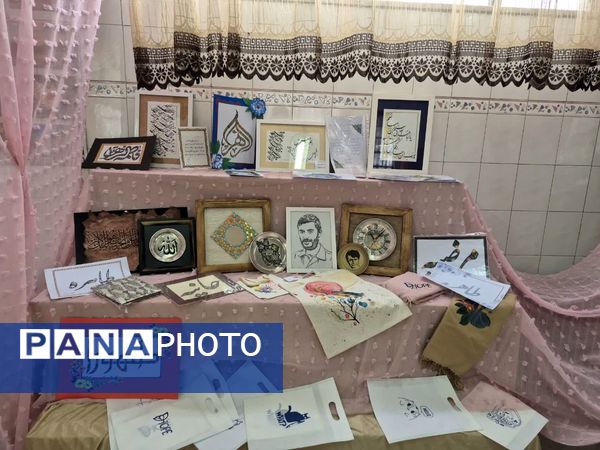 هفته ماها، فرصتی برای درخشش استعدادهای هنری دانش‌آموزان دبیرستان شهید همت