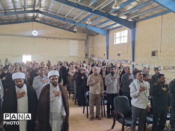 «مهر، ایثار و مقاومت» در مدارس منطقه سندرک