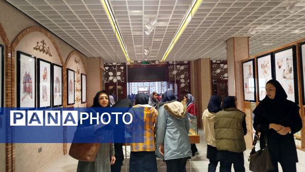 بازدید دانش‌آموزان دبیرستان پیرایش از افلاک‌نما نیشابور 