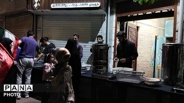 چایخانه حوزه علمیه گلشن در شب صد و شصت و دوم 
