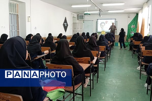 شهید داریوش رضایی‌نژاد الگوی علم و عمل 