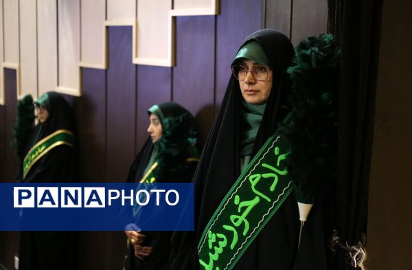 آیین تکریم و معارفه مدیر کانون‌های خدمت رضوی آذربایجان شرقی