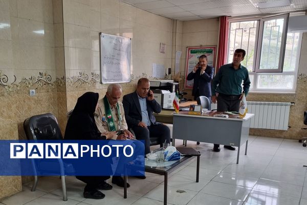 بازدید رئیس سازمان دانش‌آموزی کردستان و ارزیابان کشوری از روند فعالیت پیشتازان