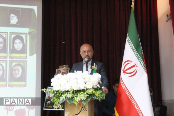  گرامیداشت هفته معلم در سالن شهید آوینی اداره آموزش و پرورش جوادآباد 