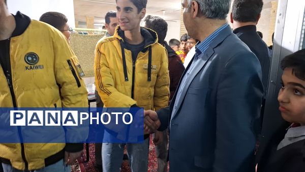 افطار دوستانه دبیرستان ملاصدرا؛ لحظاتی به یادماندنی برای دانش‌آموزان