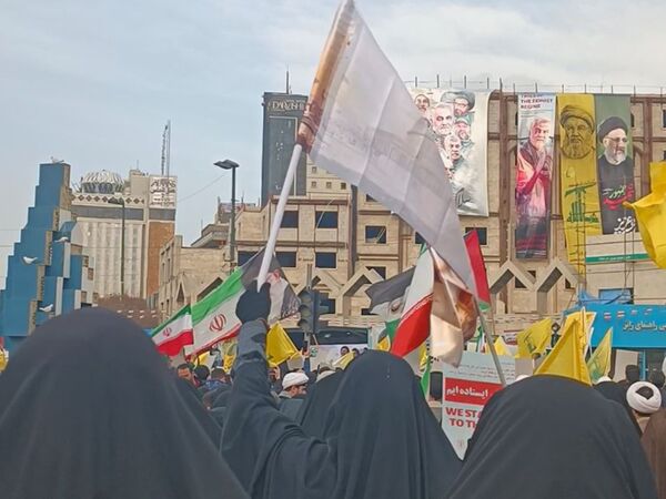 مراسم تشیع نمادین پیکر شهید سید حسن نصرالله در مشهد