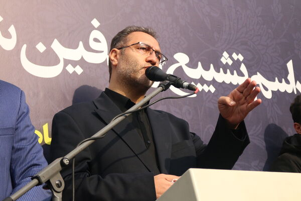 تشییع و تدفین پیکر شهید گمنام در اداره کل آموزش و پرورش شهر تهران
