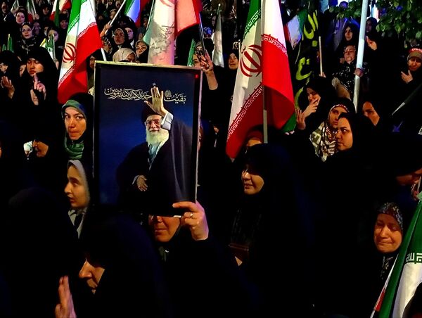 پنجاه و هشتمین شب همدلی و همراهی