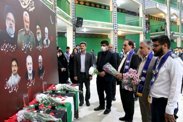 همایش یاوران مقاومت در یزد