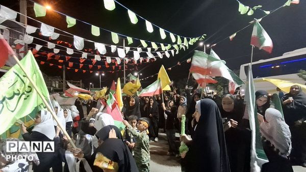 معمولان در شور انقلابی؛ مردم ولایتمدار بار دیگر حضوری پررنگ داشتند