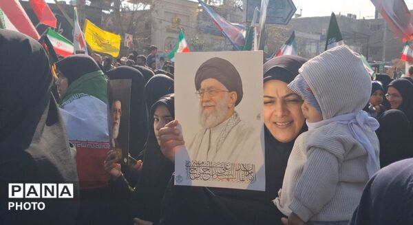 تربت جامی ها در بیعت با رهبر جدید انقلاب سنگ‌تمام گذاشتند