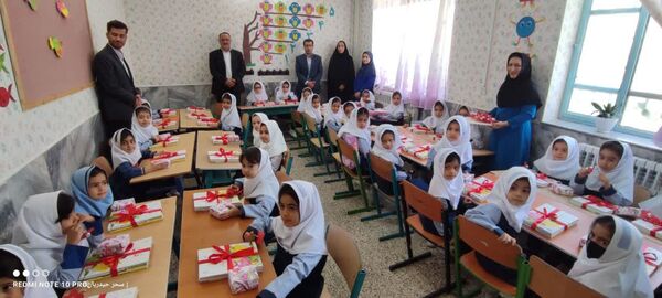  جشن شکوفه ها در مدارس شهرستان کلات