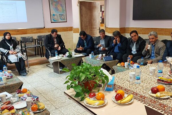 گردهمایی نمایندگان مدیران مناطق شهرستان‌های استان‌‌تهران در بهارستان‌۲