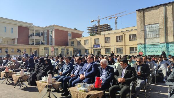  زنگ سپاس در هنرستان جلیل نصیرزاده آموزش و پرورش ناحیه یک
