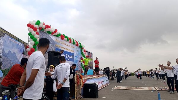 جلوه‌هایی از ورزش صبحگاهی همگانی در آشخانه 