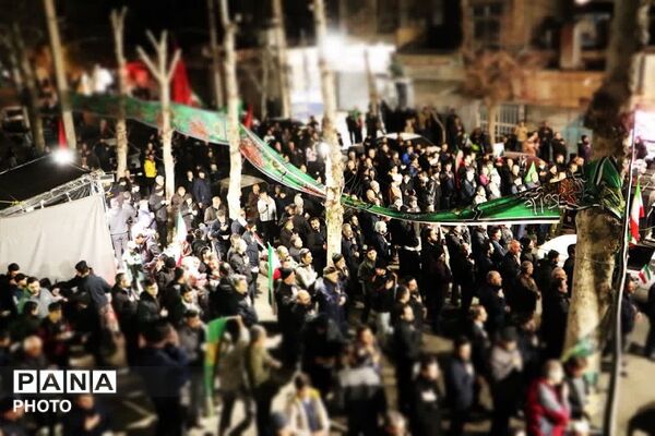 گردهمایی پرشور مردم وفادار و انقلابی چهاردانگه در دفاع از میهن و آرمان های انقلاب