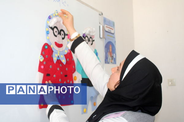 اولین دوره جشنواره رقابت‌های علمی و مهارتی «سفیران سلامت» آموزش و پرورش استان بوشهر