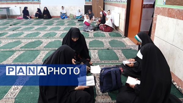 برگزاری چهل و سومین دوره مسابقات قران و عترت دانش آموزی در مقطع ابتدایی دختران