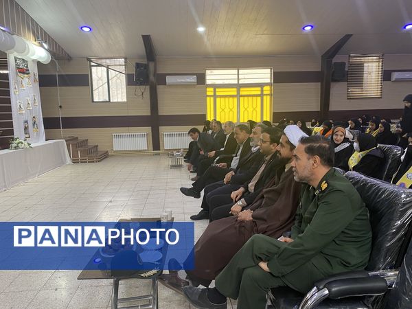 برگزاری جشن دختران انقلاب در باخرز با حضور پرشور دانش آموزان