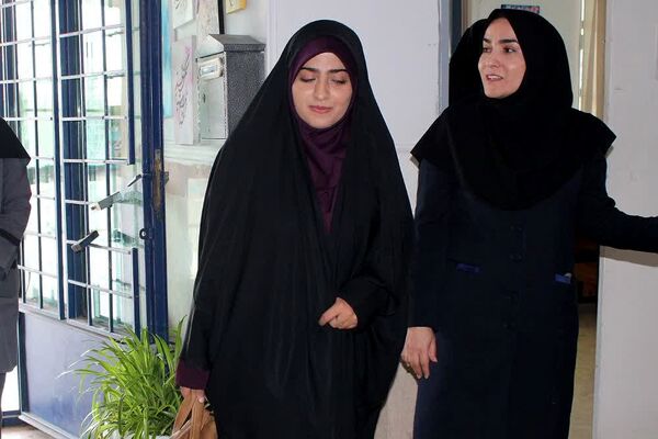 نمایشگاه بهداشت و سلامت‌روان در هنرستان شهدای گمنام