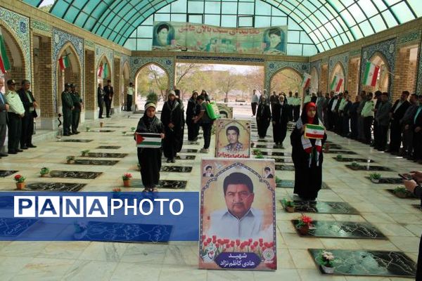 مراسم غباررویی مزار شهدای شهرستان خلیل آباد 