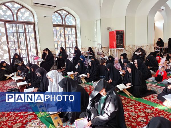 محفل انس با قرآن در آخرین روز از ماه مبارک رمضان