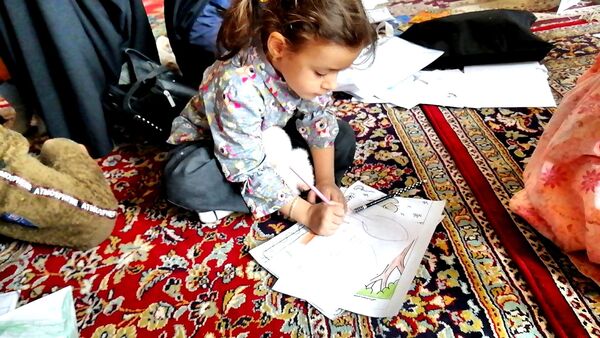 برپایی غرفه کودک در حاشیه نماز جمعه شهرستان کاشمر