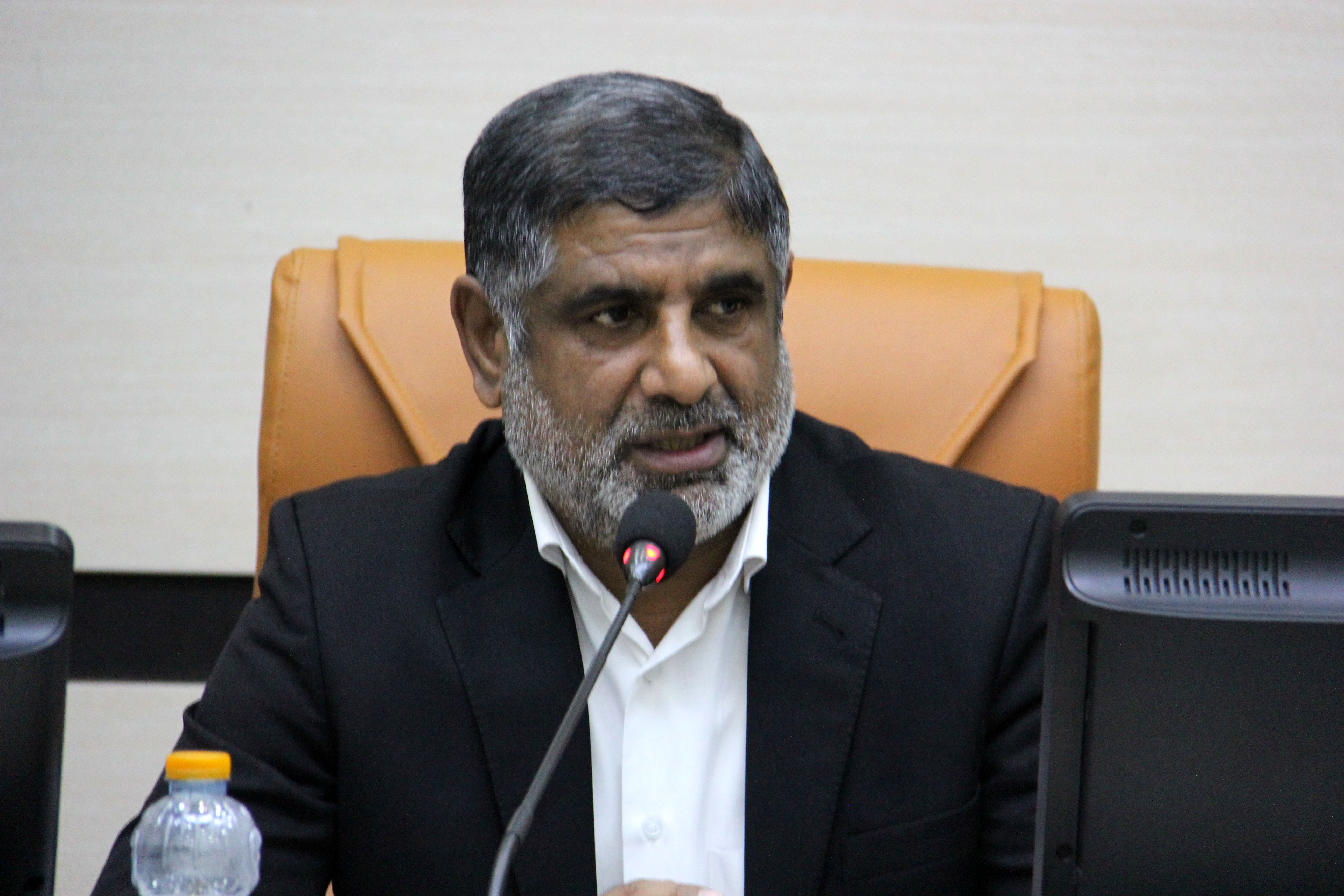 مدیر آموزش و پرورش باید الگویی مناسب در همه مولفه‌ها و ابعاد شخصیتی فردی و اجتماعی باشد