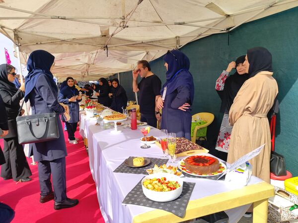 سومین نمایشگاه توانمندی‌های هنرجویان هنرستان منطقه ۲