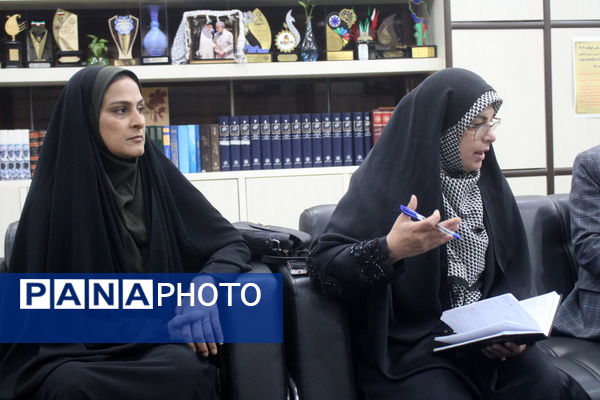 جلسه ارزیابی بازرسان وزارت آموزش و پرورش از کانون‌های فرهنگی تربیتی استان بوشهر