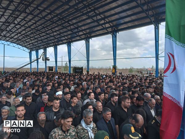 مراسم تشیع پیکر مطهر شهید علی اکبر خوافی در میان‌جلگه روستای سالاری 