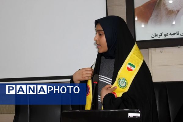 شور و نشاط در سیزدهمین دوره انتخابات شورای دانش‌آموزی کرمان