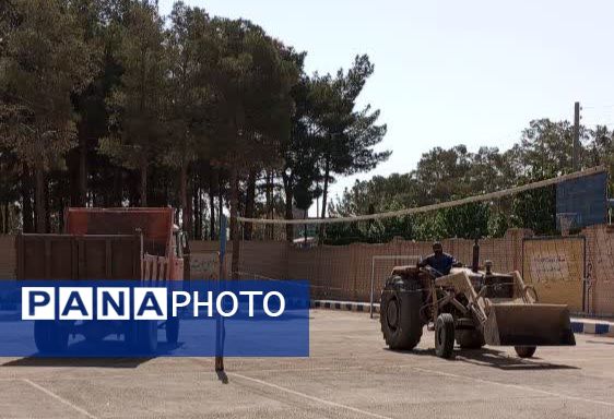 پروژه مهر دبیرستان دخترانه بنت الهدی کوهپایه رنگ آمیزی تجهیز و پاکسازی برای خلق محیطی الهام بخش و یادگیری مثبت