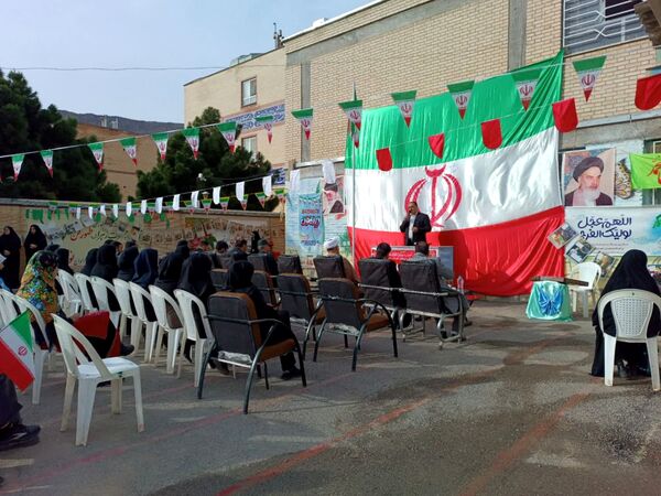 جشن باشکوه و پرشور ایرانمون در آموزشگاه دخترانه فاطمیه شهر کلات 