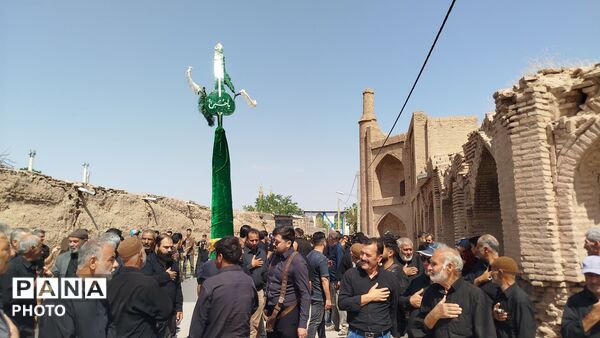 مراسم عزاداری در روز عاشورا همراه با حضور پر شور مردم روستای شوریاب