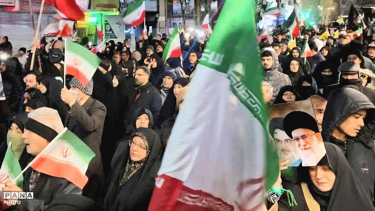 حضور پرشور ، انقلابی و دشمن‌شکن مردم در اجتماع بزرگ کرج