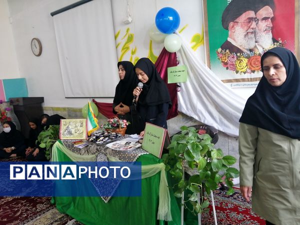 جشن مبعث پیامبر (ص) در دبیرستان فیاض