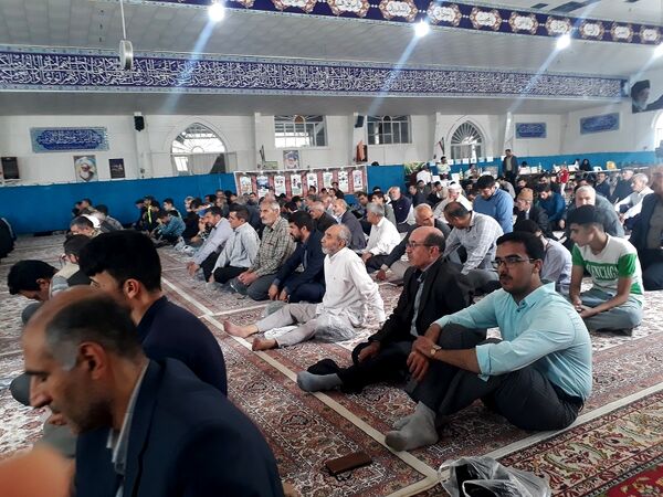حضور پرشور مردم ولایتمدار شهرستان شیروان در نماز جمعه 