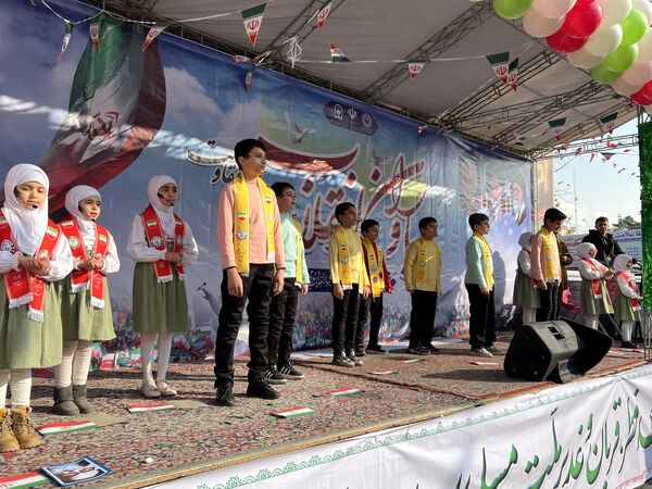 شور اسلامی در مسیر راهپیمایی تهران