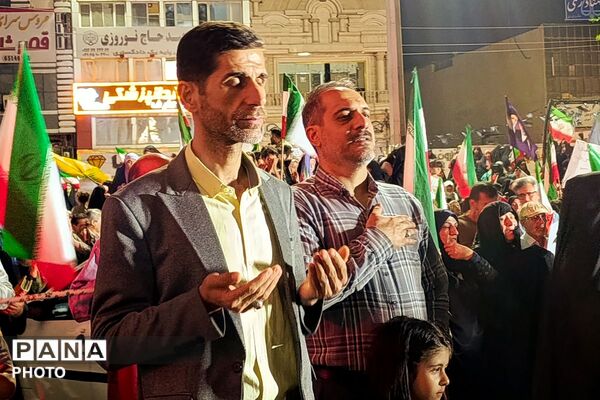  اجتماع اقتدارآمیز مردم ملارد در شب ۱۰۱ با شعار «الوعده وفا»