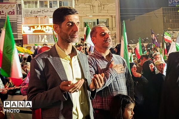  اجتماع اقتدارآمیز مردم ملارد در شب ۱۰۱ با شعار «الوعده وفا»