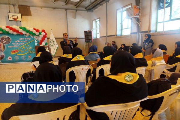 برگزاری اردوی تمشک در شهرستان فاروج 