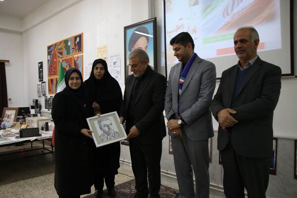همایش «یاوران انقلاب» پیشتازان هنرستان شهریار تبریز