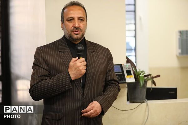 مرکز جامع خدمات سلامت شهید نجات‌الهی نهاوند با حضور استاندار همدان افتتاح شد