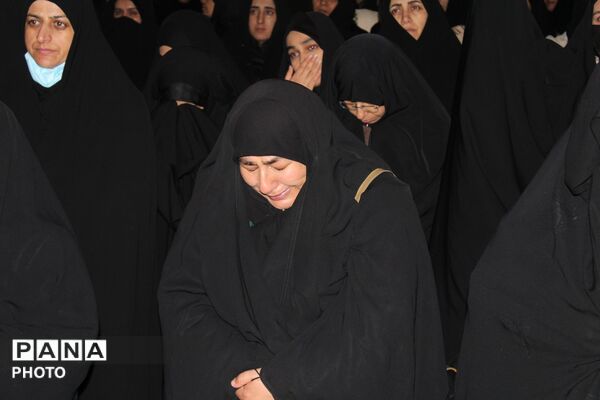 حضور گسترده و چشمگیر مردم فاروج در چهارمین شب شهادت رهبر معظم انقلاب 